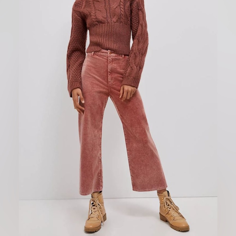 Anthropology Wide Leg Corduroy Cropped Jeans in Clay color